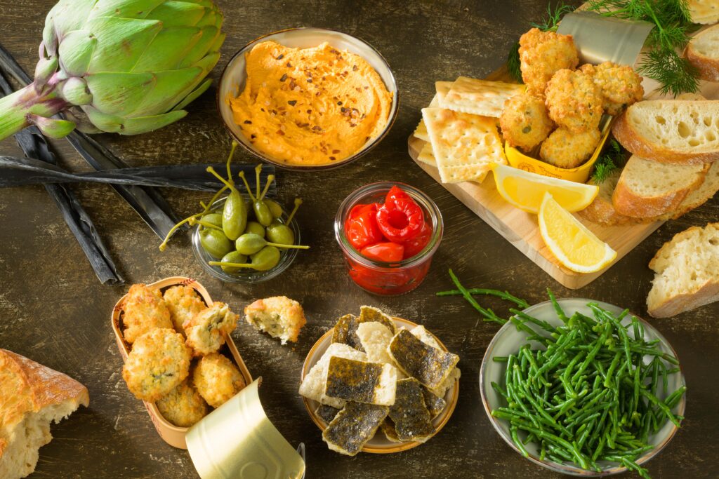 Ontdek de smaak van de zee bij Schouten op de PLMA 2025! Proef onze vegan Sea Bites, geserveerd met verse zeegroenten, nori flakes en plantaardige dips. Bezoek stand 7.D26 in Amsterdam.